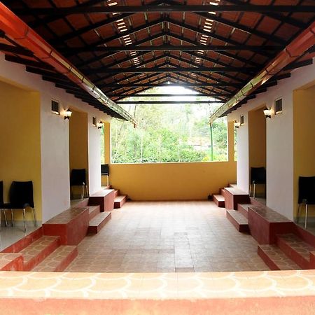 La Flora Prakruth Resort Coorg Madikeri Zewnętrze zdjęcie