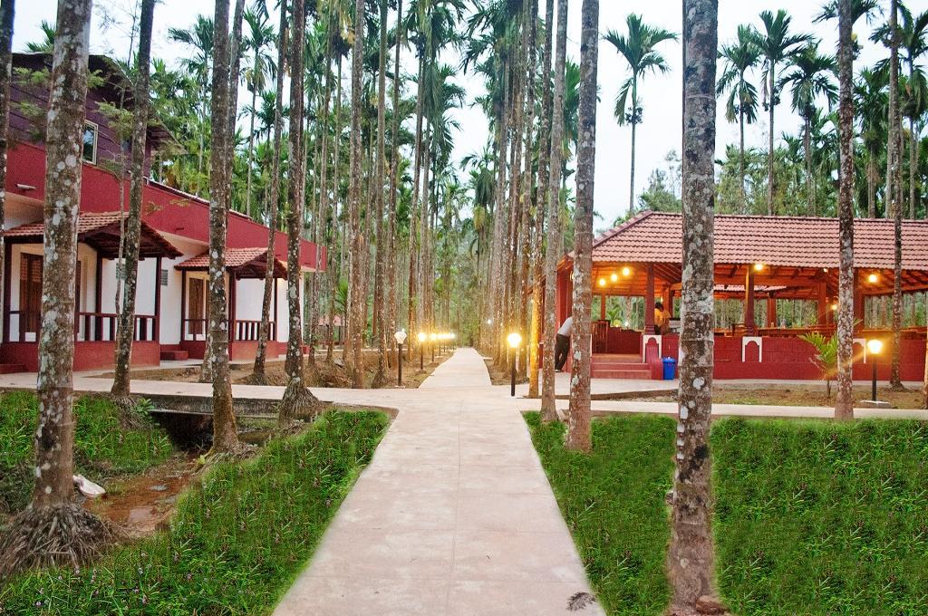 La Flora Prakruth Resort Coorg Madikeri Zewnętrze zdjęcie
